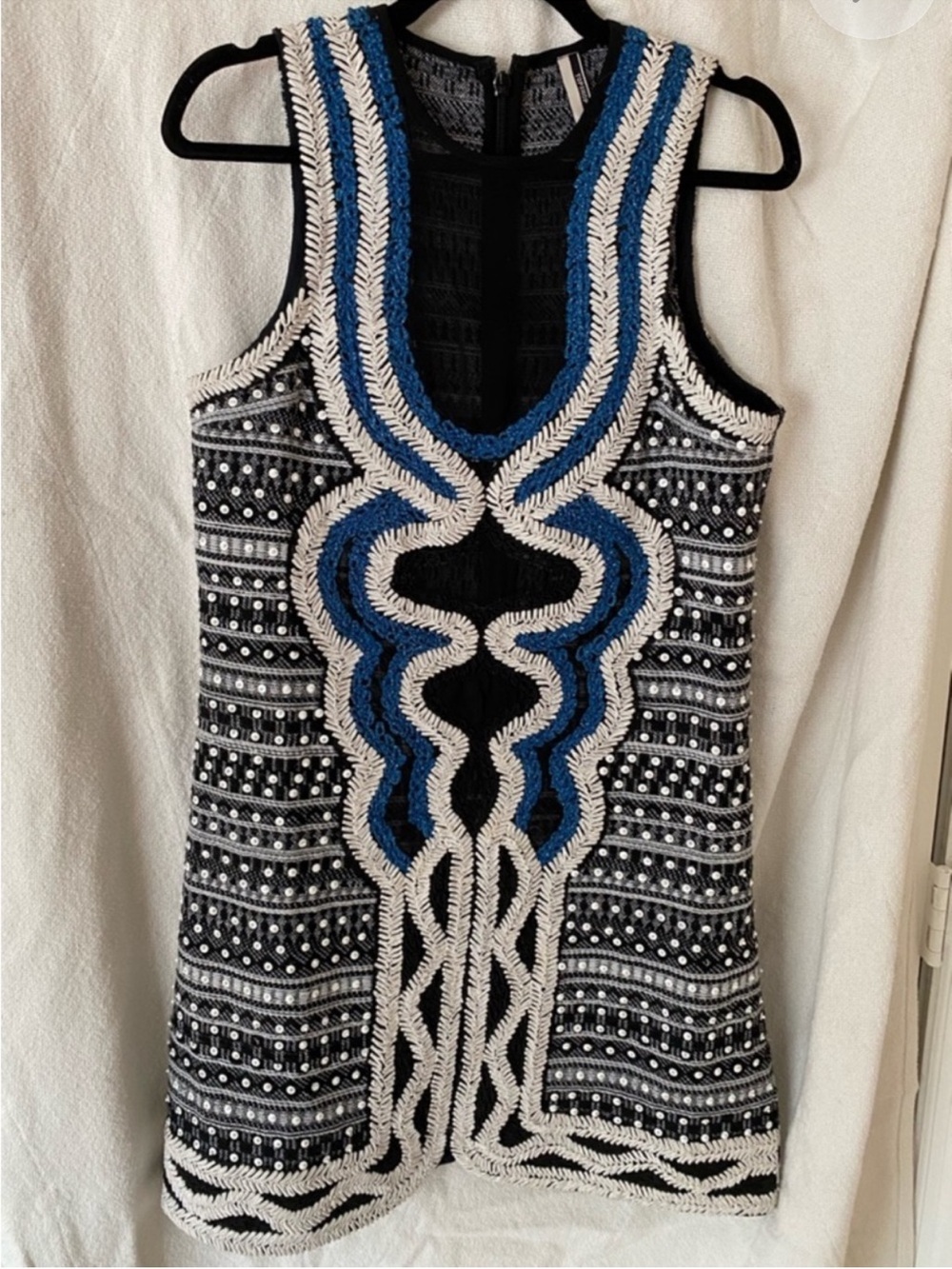 Topshop Sleeveless Embroidered dress - Black, White & Blue